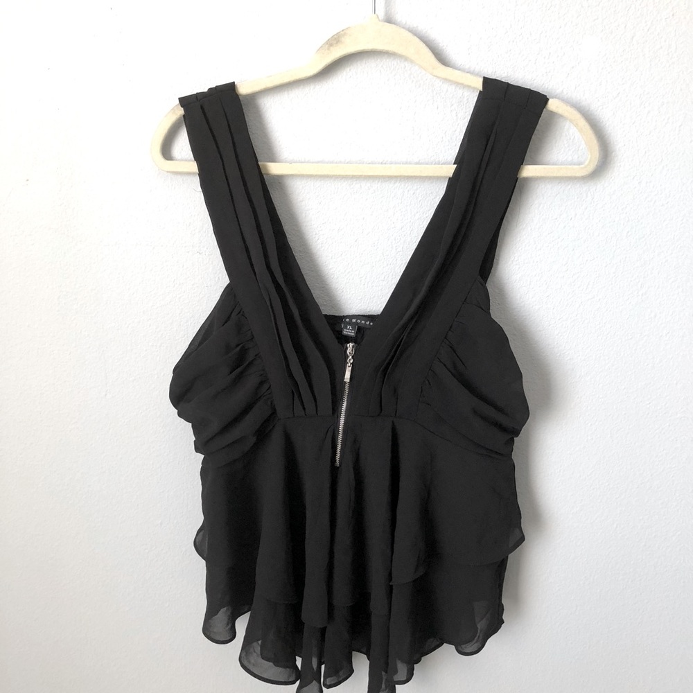 Black Sleeveless Top